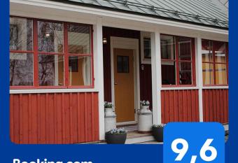 B&B Lapv    rtti allows 18 year olds to book a room