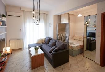 LUXURY STUDIO in Xanthi has Balcony rooms