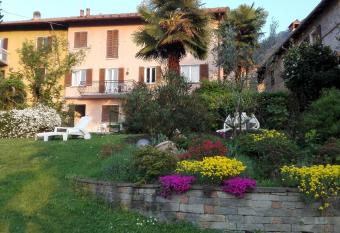 Giardino has Balcony rooms