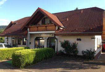 Pension Wiesengrund has Balcony rooms
