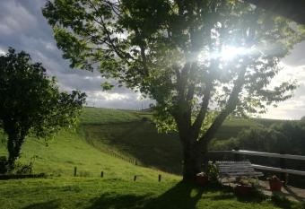 Alarpe Aterpetxea allows 18 year olds to book a room