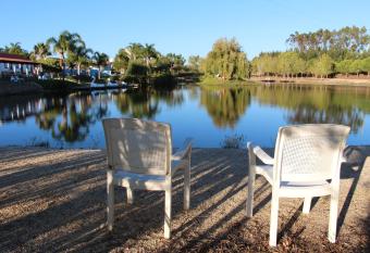 Herdade do Sardanito da Frente allows 18 year olds to book a room