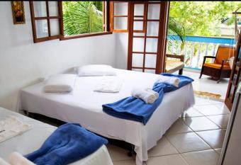 Pousada Barra da Tijuca has Smoking/Balcony rooms