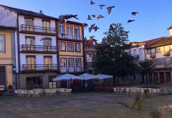 Santiago 31 Hostel has Balcony rooms