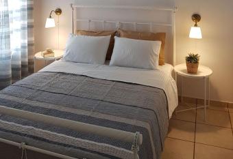 Tinos SunRise has Balcony rooms