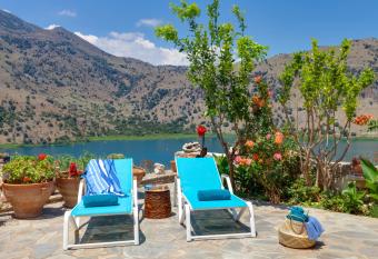 Villa Kallisti - Artemis has Balcony rooms