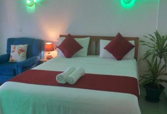 Kijani Studio allows 18 year olds to book a room