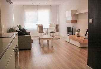 FH COCOLISO I allows 18 year olds to book a room