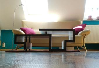 Zwischen Bauhaus und Park Georgium has Balcony rooms