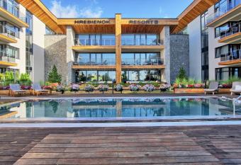 Apartm  nov   Hotel HREBIENOK RESORT has Balcony rooms