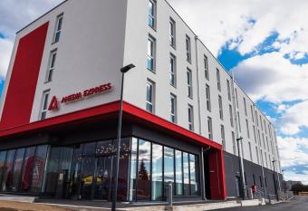 Amedia Express Graz Airport, Trademark Collection by Wyndham allows 18 year olds to book a room