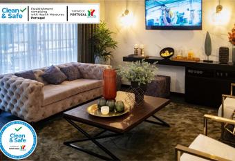 Duplo Charme Boutique Hotel has Balcony rooms