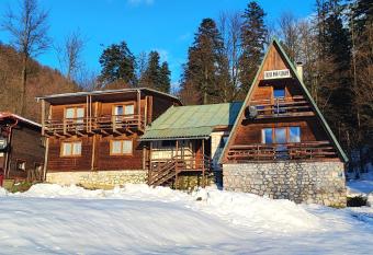 CHATA POD VLEKOM has Balcony rooms