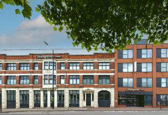 Hampton by Hilton Birmingham Jewellery Quarter allows 18 year olds to book a room