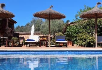 Finca Es Torrent allows 18 year olds to book a room