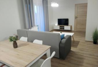 Apartamet Marzenie 7 - Opole has Balcony rooms