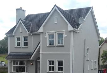 Farmleigh House, allows 18 year olds to book a room