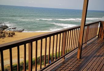 21 Camarque has Balcony rooms