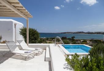 The Sand Collection Villas allows 18 year olds to book a room