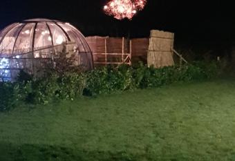 La bulle au bois dormant d ovifat has Balcony rooms