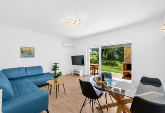 Apartments Villa Verde has Balcony rooms