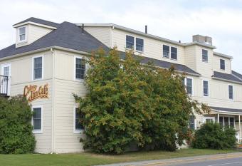 Colony Inn allows 18 year olds to book a room