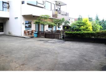 Mj s Guesthouse Dog Lovers has Balcony rooms