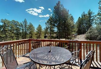 Whispering Wind in the Trees ~ Permit #3504 has Balcony rooms