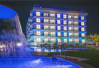 Alcossebre Sea Experience allows 18 year olds to book a room