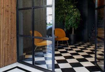 Avenida 60 Premium Apartments has Balcony rooms