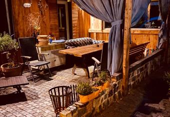 Vintage Home 55 / Direkt am Fu  e zur Wartburg has Balcony rooms