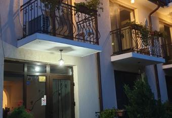 Vila Mon Caprice allows 18 year olds to book a room