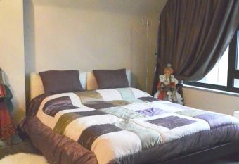 Hotel Balbo has rooms with a private hot tub