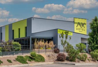 The Originals City, Ax Hotel, La Ch  taigneraie allows 18 year olds to book a room