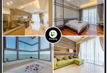 Silverscape Premium Malacca By I Housing has rooms with a private hot tub