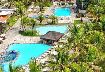 Apartamento Hotel Village allows 18 year olds to book a room