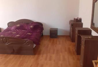 Maka s Guesthouse has Balcony rooms