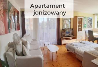 SunRoom Szczecin has Balcony rooms