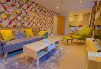 Open Key Apartments has Balcony rooms