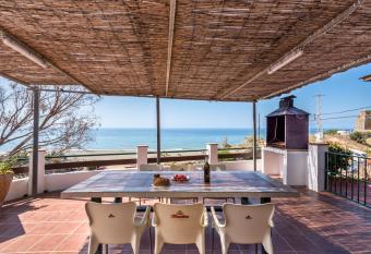 Casa del Pipa con vistas al mar has Balcony rooms