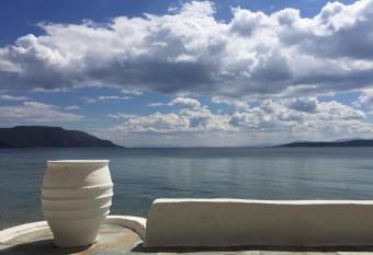 Villa Lula has Balcony rooms