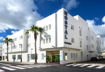 Hostal Tarifa allows 18 year olds to book a room