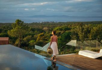 Eco-lodge Villa Epicurea allows 18 year olds to book a room