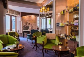 The Town House - Adults Only has Balcony rooms