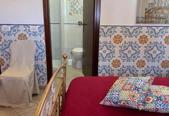 Baglio Cracchiolo da Tuzzo - Casa Bouganville has Balcony rooms