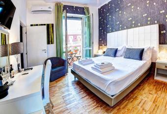 B&B Pellicano Guest House has Balcony rooms