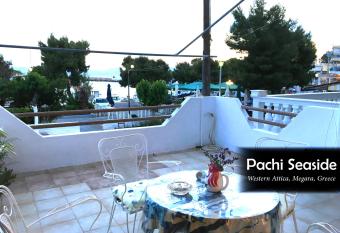 Pachi Seaside has Balcony rooms