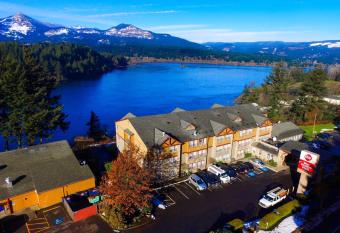 Best Western Plus Columbia River Inn has Balcony rooms