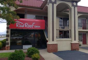 Red Roof Inn Wheelersburg has Smoking rooms
