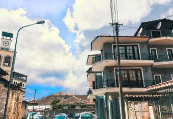 ODA Guest House has Balcony rooms